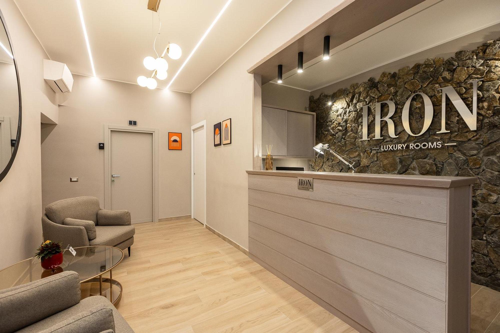 Iron Luxury Rooms Rom Exterior foto